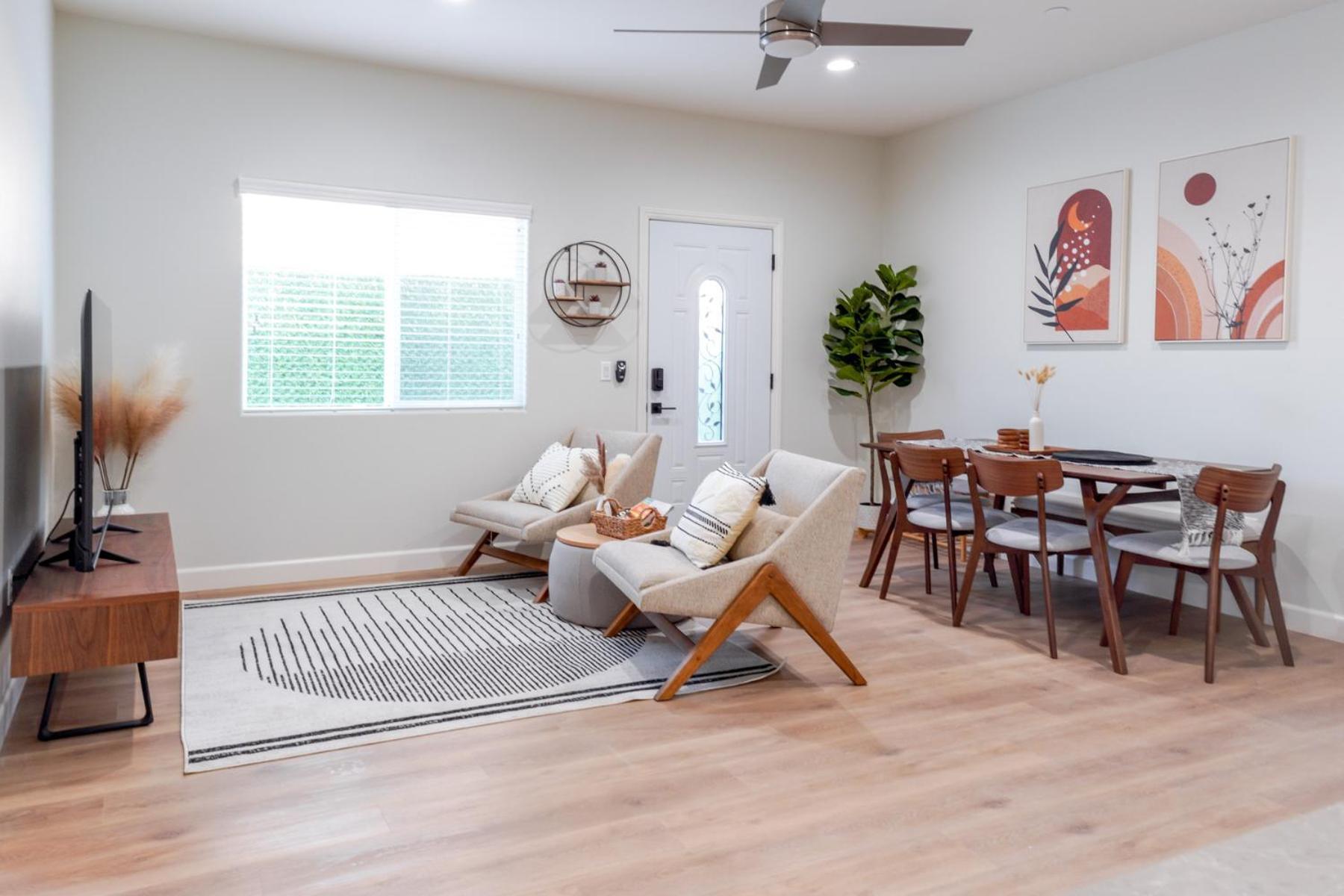 3Br Disney Vila Unit W Parking & Ev - Close To Beaches Midway City المظهر الخارجي الصورة